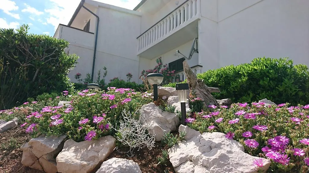 Apartments Anastazija Pag Town
