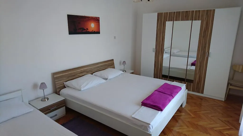 Apartments Anastazija Pag Town Croazia