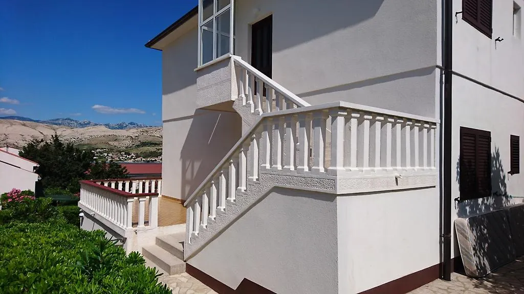 Apartments Anastazija Pag Town